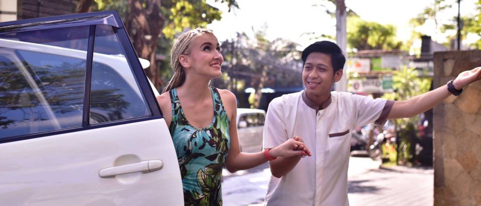 AIRPORT TRANSFER - The ONE Legian Hotel